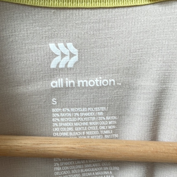 [all in motion] Pull Over Sweatshirt - Picture 3 of 3